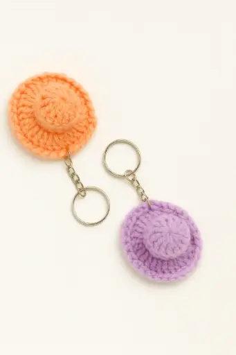 Crochet_Keychain_hat-min